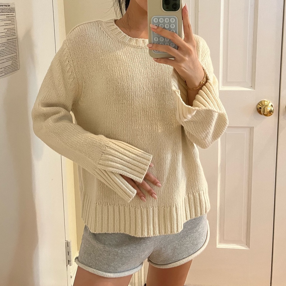 360 Cashmere Ivory Crewneck Sweater